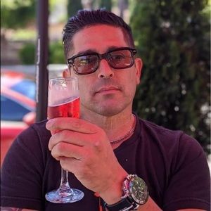 Meet your Posher, Nelson